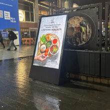Outdoor Digital Android Battery A-Board – 700cd/m² High Brightness - Image 2